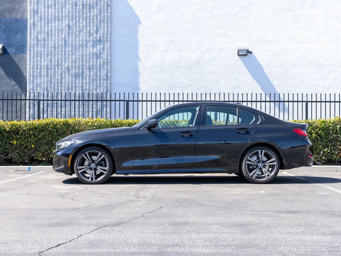 bmw 3 series 2023 3MW69FF05P8D21295 image bmw 3 series 2023 3MW69FF05P8D21295 image